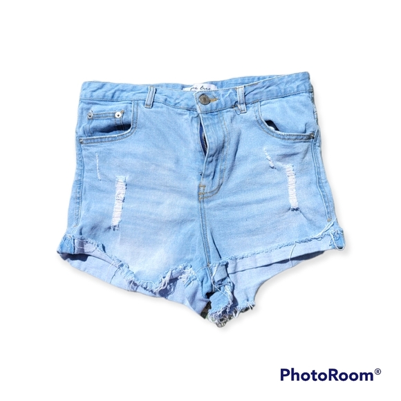 Love Tree Women's Light Blue Denim Mid-Rise Cut-off Jean Shorts Sz Med/Waist 26" - Picture 4 of 5